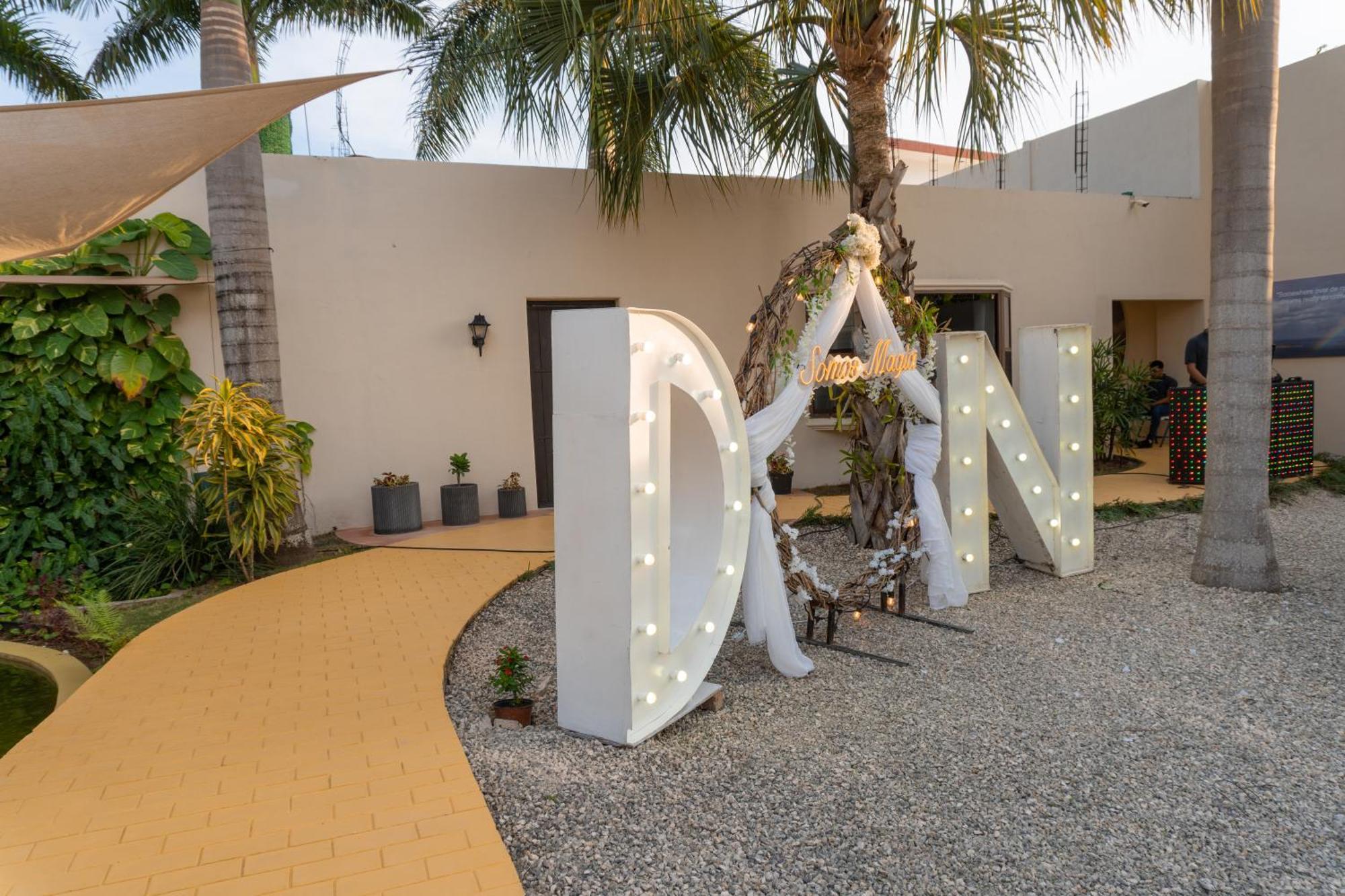 Azcapri Villa Boutique & Spa Cancún Buitenkant foto